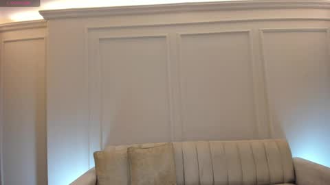 Snapshot of beccabaxter chatting on 13, 5, 2026 Am Becca online show from 13, 5, 2026