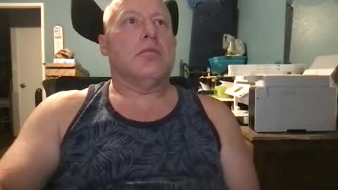 Snapshot of beckster040 chatting on 6, 6, 2026 beckster online show from 6, 6, 2026