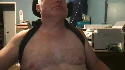 Snapshot of beckster040 chatting on 2, 7, 2026 beckster online show from 2, 7, 2026