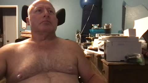 Snapshot of beckster040 chatting on 5, 8, 2026 beckster online show from 5, 8, 2026