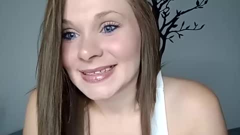 Snapshot of becky2994 chatting on 2, 11, 2025 BECKY BOO online show from 2, 11, 2025