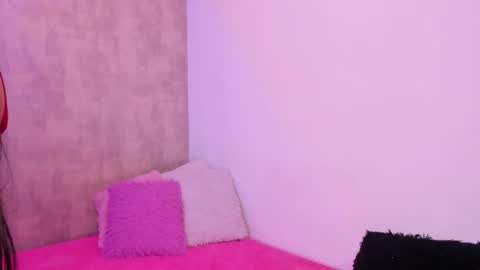 Snapshot of becky__g chatting on 11, 10, 2025 becky__g online show from 11, 10, 2025