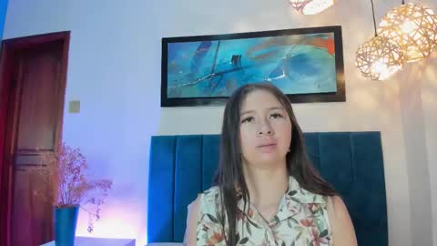 Snapshot of beckyvidal chatting on 8, 11, 2025 BeckyVidal online show from 8, 11, 2025