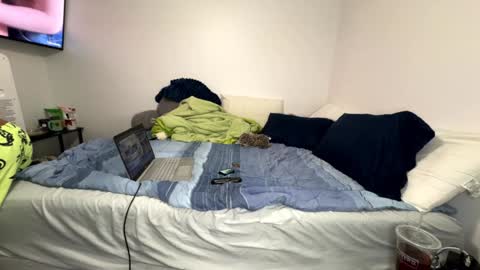 Peaches  Cream online show from 11, 12, 2024