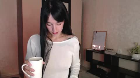 Violet online show from 8, 10, 2025