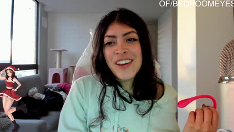 Snapshot of bedroomeyess chatting on 18, 12, 2024 Amber UwU IM MOVING AND IS CRAZY ILL BE BACK VERY SOON 3 MISS YA ALREADY online show from 18, 12, 2024