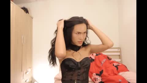 bee_thai online show from 12, 2, 2025