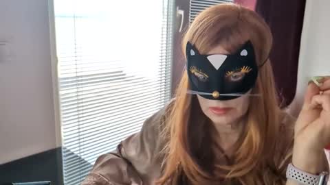 Snapshot of beebow99 chatting on 26, 4, 2026 Beebow online show from 26, 4, 2026