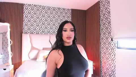 Snapshot of beella_tay1 chatting on 9, 6, 2026 BELLA online show from 9, 6, 2026
