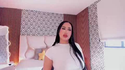 Snapshot of beella_tay1 chatting on 15, 7, 2026 BELLA online show from 15, 7, 2026