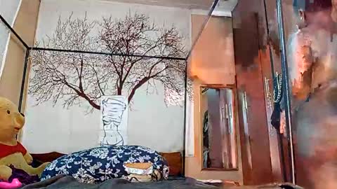 Snapshot of beencee2 chatting on 27, 10, 2025 beencee2 online show from 27, 10, 2025