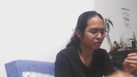 Snapshot of beentage chatting on 19, 11, 2025 Alex online show from 19, 11, 2025