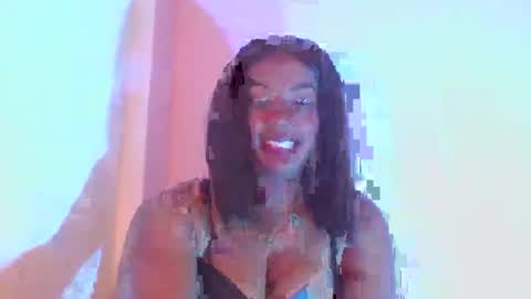 Snapshot of behla_rouseh3_ chatting on 13, 5, 2026 Behla Rouseh online show from 13, 5, 2026