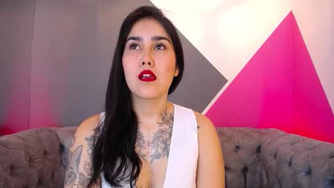 Snapshot of beidy_rous chatting on 15, 11, 2025 beidy rous online show from 15, 11, 2025