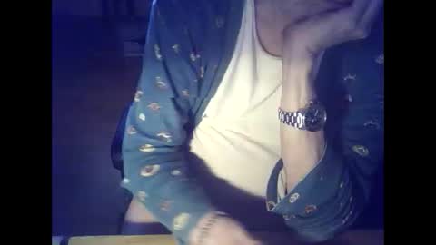 Snapshot of bekklove1 chatting on 2, 2, 2025 bekklove1 online show from 2, 2, 2025