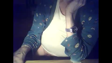 Snapshot of bekklove1 chatting on 3, 2, 2025 bekklove1 online show from 3, 2, 2025