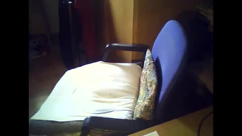 Snapshot of bekklove1 chatting on 12, 2, 2025 bekklove1 online show from 12, 2, 2025