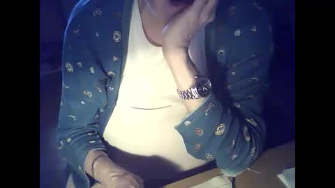 Snapshot of bekklove1 chatting on 27, 2, 2025 bekklove1 online show from 27, 2, 2025