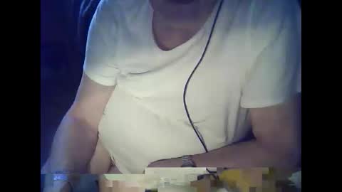 Snapshot of bekklove1 chatting on 9, 3, 2025 bekklove1 online show from 9, 3, 2025