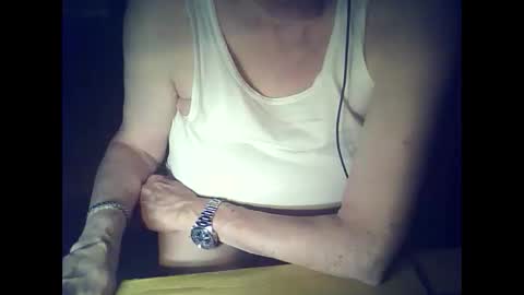 Snapshot of bekklove1 chatting on 19, 10, 2025 bekklove1 online show from 19, 10, 2025