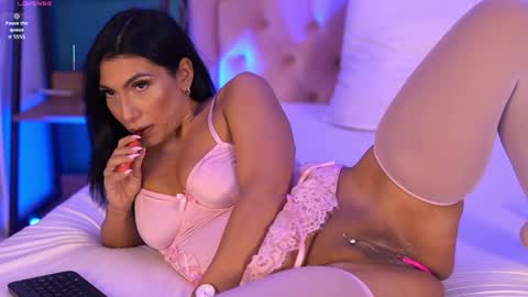 BellaJonnes online show from 15, 5, 2026