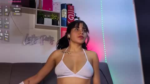 Snapshot of belasexxx chatting on 20, 10, 2025 bela online show from 20, 10, 2025