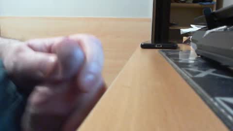 belgianfatcock online show from 28, 2, 2025