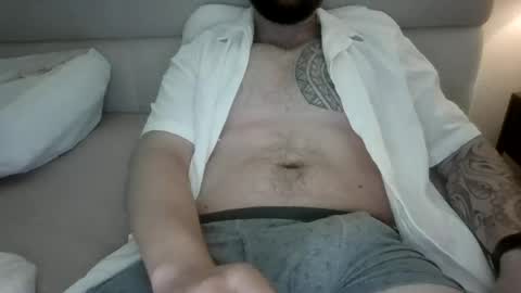 Snapshot of belibou chatting on 21, 6, 2026 belibou online show from 21, 6, 2026