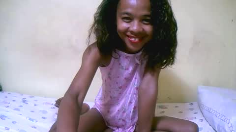 Snapshot of bella193999 chatting on 8, 12, 2024 bella193999 online show from 8, 12, 2024