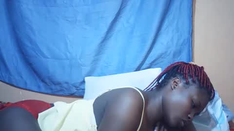 Bella online show from 22, 12, 2025