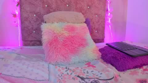 Melanie  online show from 10, 1, 2025