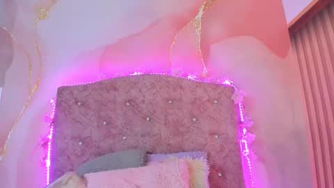 Melanie  online show from 9, 3, 2025