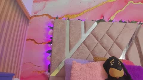 Melanie  online show from 21, 2, 2026