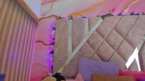 Melanie  online show from 26, 2, 2026