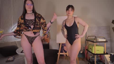 Snapshot of bella_alita chatting on 10, 4, 2026 lita online show from 10, 4, 2026