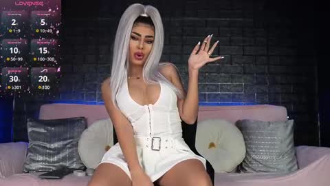 Emma  Bella online show from 13, 2, 2025