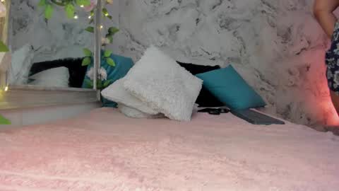 Snapshot of bella_desi chatting on 12, 1, 2026 Dessi online show from 12, 1, 2026