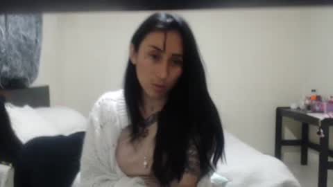 bella_luna34 online show from 3, 3, 2026