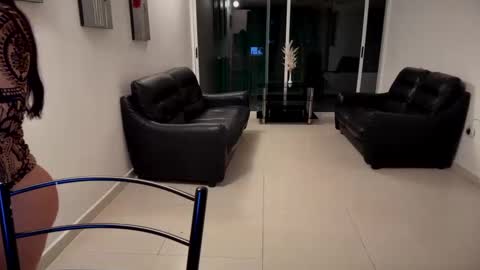 Snapshot of bella_pari chatting on 24, 12, 2024 bella_pari online show from 24, 12, 2024