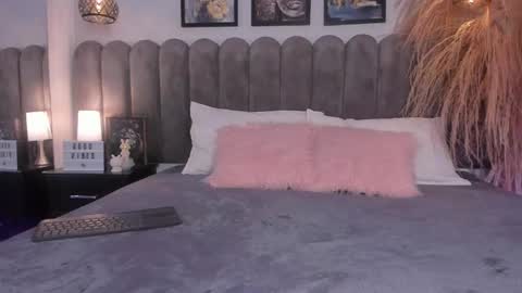 Snapshot of bella_peach_ chatting on 29, 4, 2026 bella_peach_ online show from 29, 4, 2026