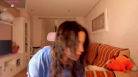 bella_pocahontas3 online show from 28, 10, 2025