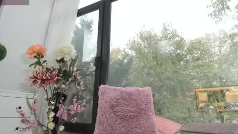 bella_posh online show from 23, 10, 2025