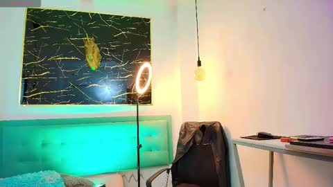     online show from 26, 11, 2025