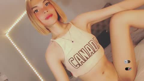 Bella online show from 5, 1, 2025