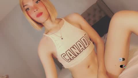 Bella online show from 6, 1, 2025