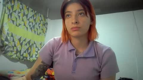 Snapshot of bella_thorne1999 chatting on 27, 7, 2026 bella_thorne1999 online show from 27, 7, 2026