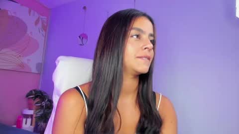 BELLA online show from 12, 9, 2025