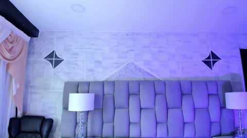 bellaastorm online show from 3, 10, 2025