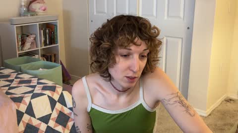 Snapshot of bellababy444 chatting on 3, 2, 2025 bellababy444 online show from 3, 2, 2025