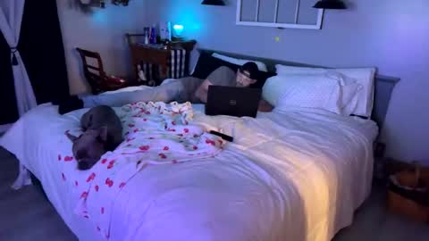 Roxy Rain online show from 12, 2, 2025